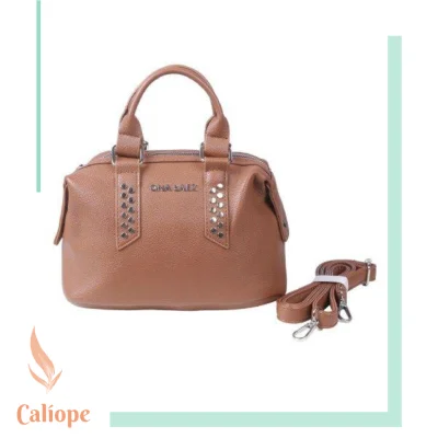 Cartera Suela Tachas